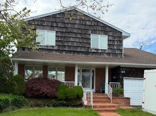189 Scott Drive, Atlantic Beach, NY 11509