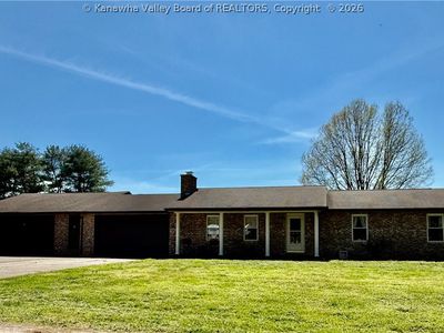 119 2nd Ave E, Ravenswood, WV, 26164