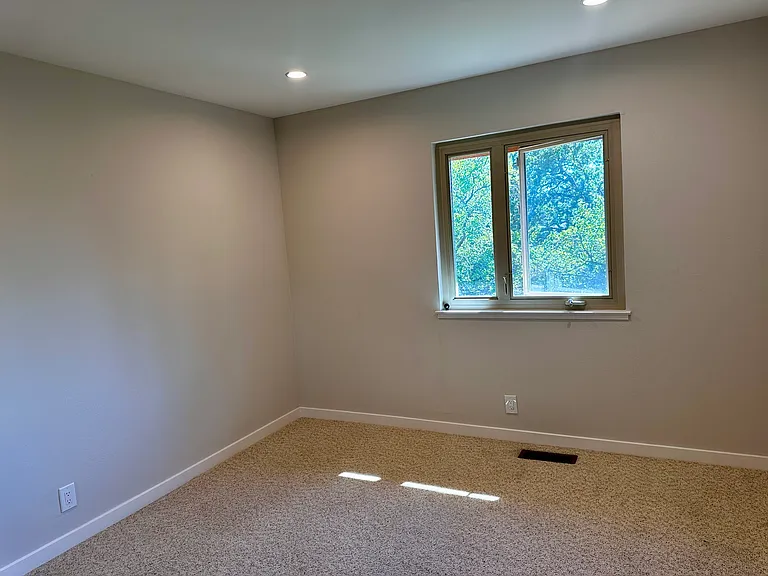 27 Bridgewater Way — Photo 17
