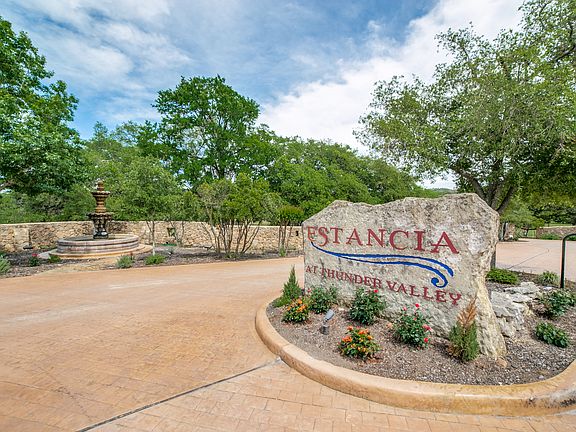 2nd image of 239 Estancia Ln