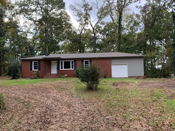 180 W Grantville Rd, Grantville, GA 30220