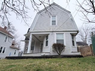 886 Florida Ave, Akron, OH 44314