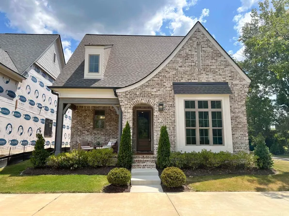 540 Valley Forge Ln, Rossville, TN 38066