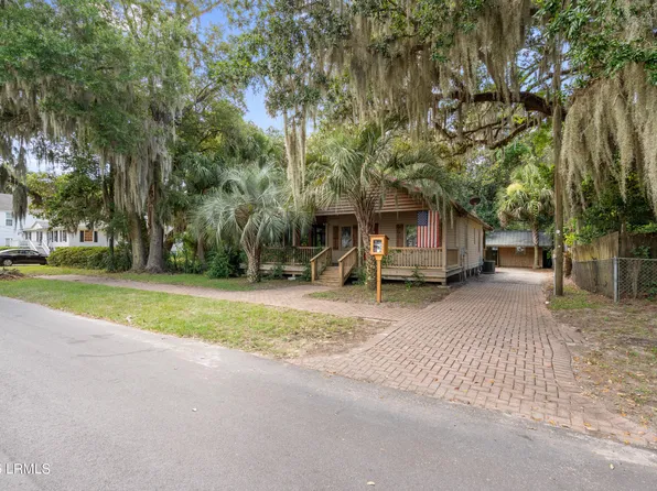 1111 14th St, Pt Royal, SC 29935