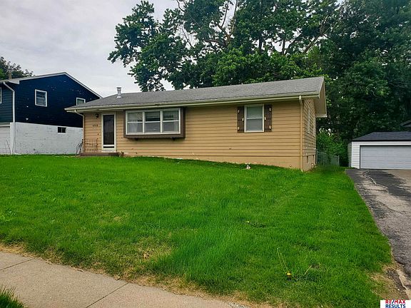 3rd image of 4918 N 63rd St