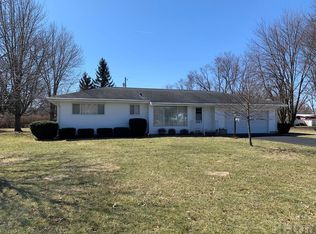 1331 Morningside Dr, Fostoria, OH 44830