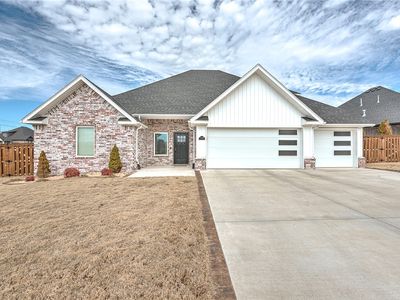3200 SW Coler Creek Ave, Bentonville, AR, 72712