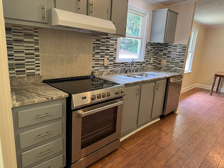 517 Augusta Street Ext — Photo 3