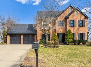 404 Cambria Ct, Cranberry Township, PA 16066