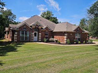 3008 Running Brook Dr, Joshua, TX 76058