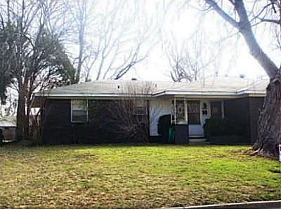 2nd image of 1302 Glenwood St