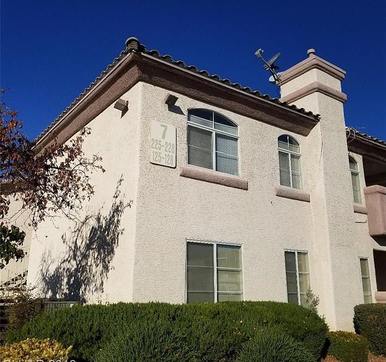 1st image of 4555 E Sahara Ave Unit 225