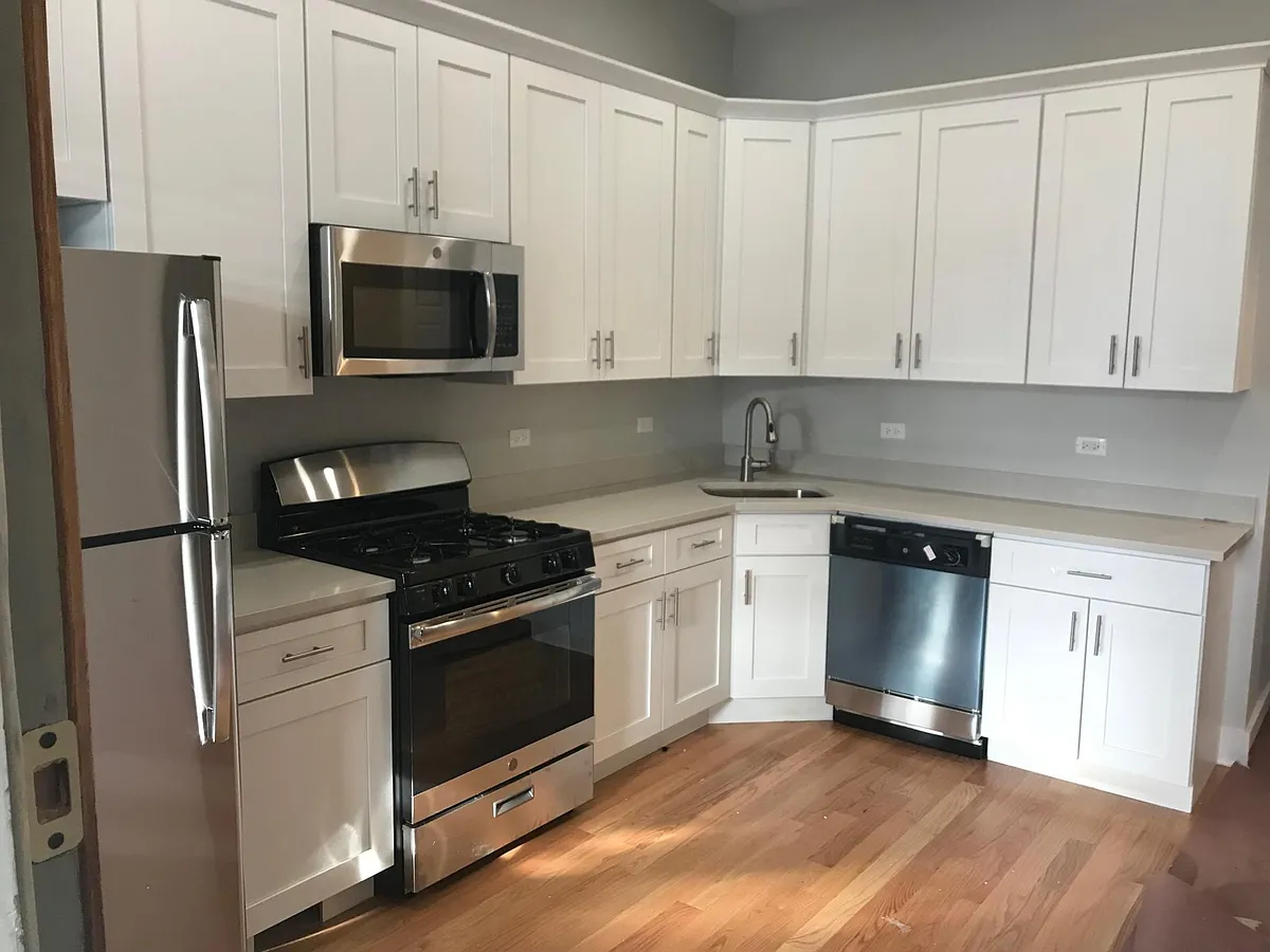 Building Photo - 1419 W Warner Ave #1