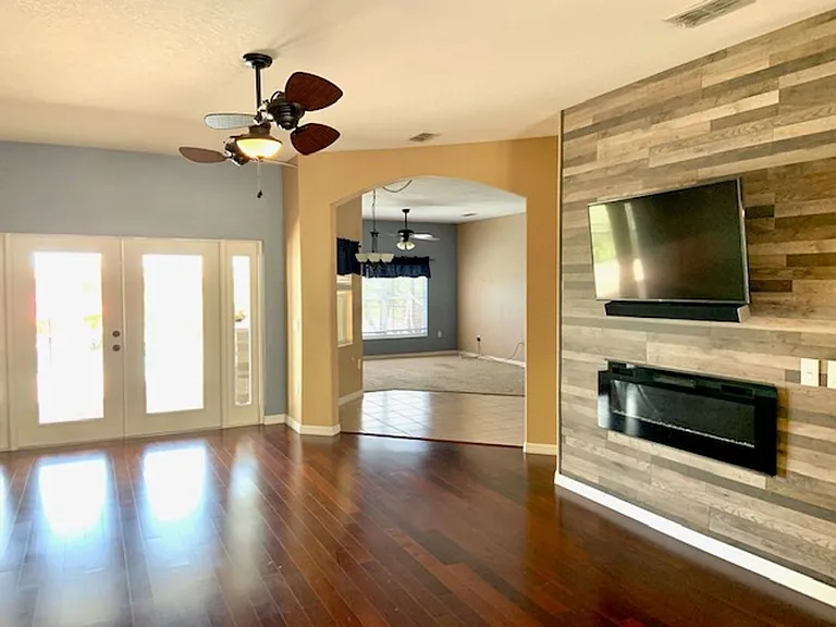 2630 Lookout Ln — Photo 6