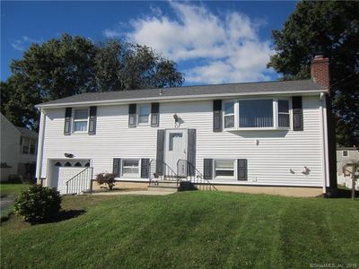 9 Macintosh Rd, Norwalk, CT, 06851