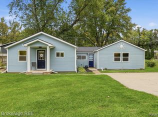 308 E Rising St, Davison, MI 48423