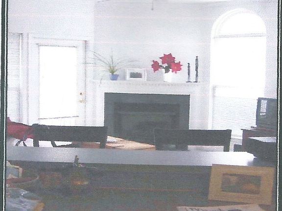 3rd image of 2921 Deer Hollow Way Unit 309