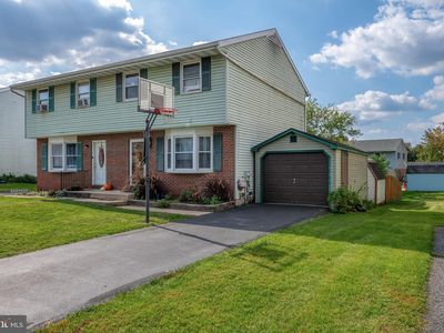 417 S Plum St, Mount Joy, PA, 17552