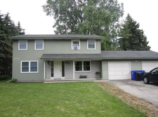 1329 E Roeland Ave, Appleton, WI 54915