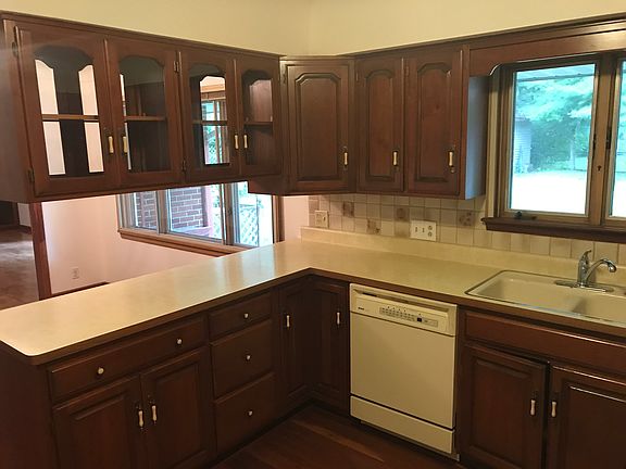 kitchen cabinets