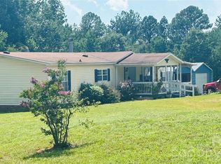 3557 Gladden Dr, Lincolnton, NC 28092