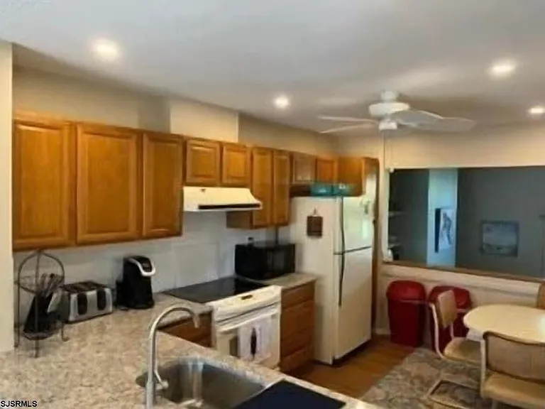 25 Coquille Beach Dr #25 — Photo 10