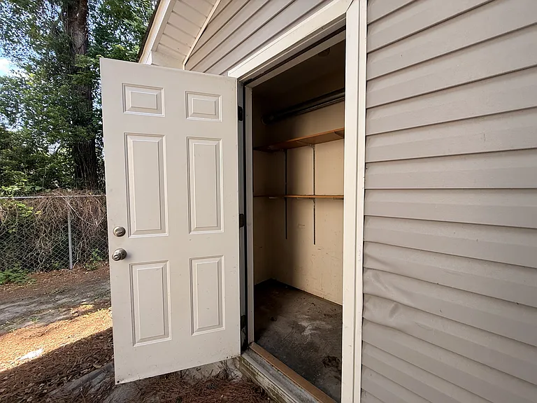 131 Cornerstone Pl — Photo 8
