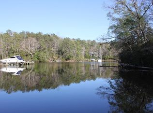 22-34H Oak Point Dr, Lancaster, VA 22503