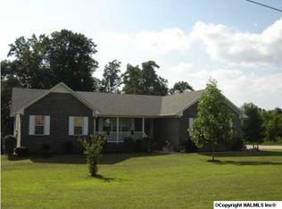 326 Road 1982, Crossville, AL 35962