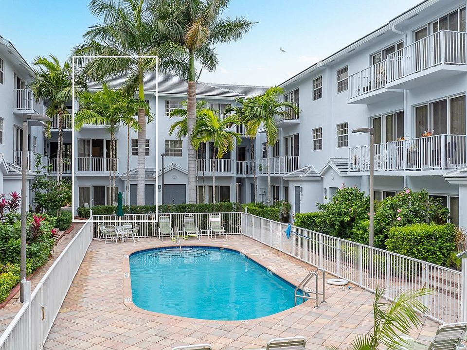 1st image of 2725 NE 8th Avenue #110