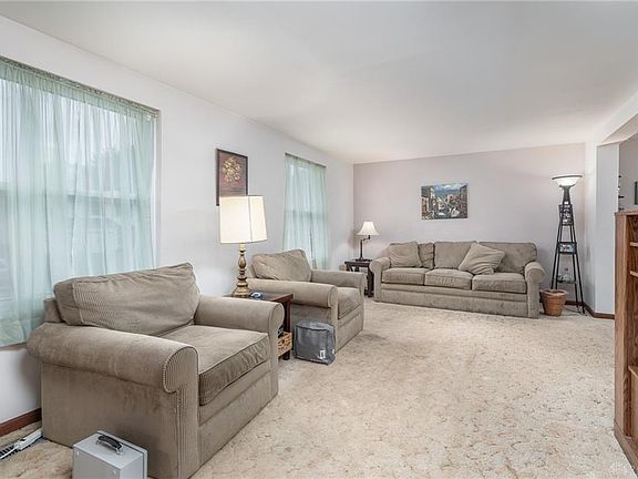 5th image of 4278 Honeybrook Ave