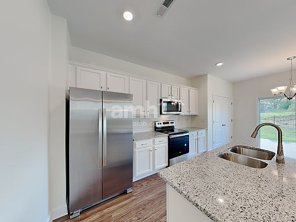 3rd image of 1017 Bethany Dallas Dr