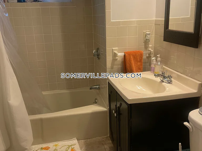 186 Powder House Blvd #4 — Photo 8