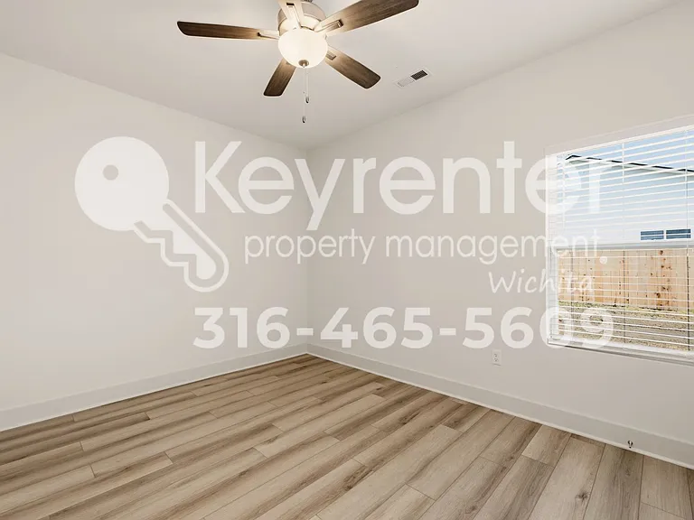 12826 W Red Rock St — Photo 11