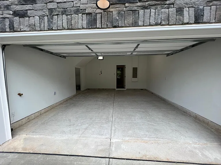 1914 Fahey Dr — Photo 15