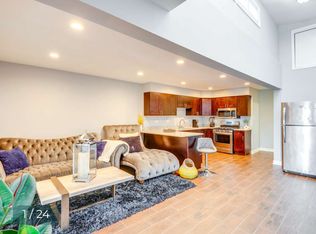 8136 S Kedzie Ave #202, Chicago, IL 60652