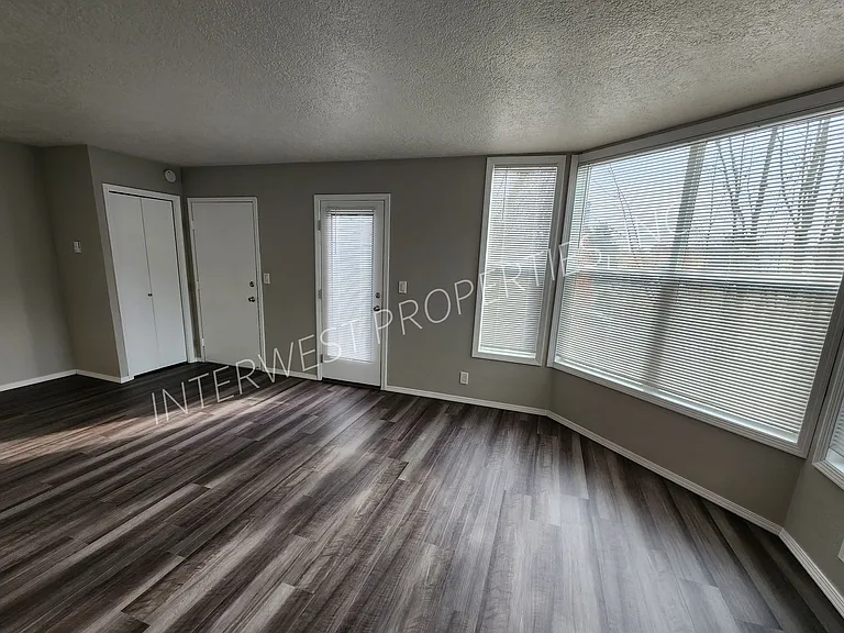 1525 SW 14th Ave — Photo 7