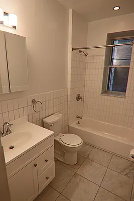 Rented by PMG Real Estate  | media 21