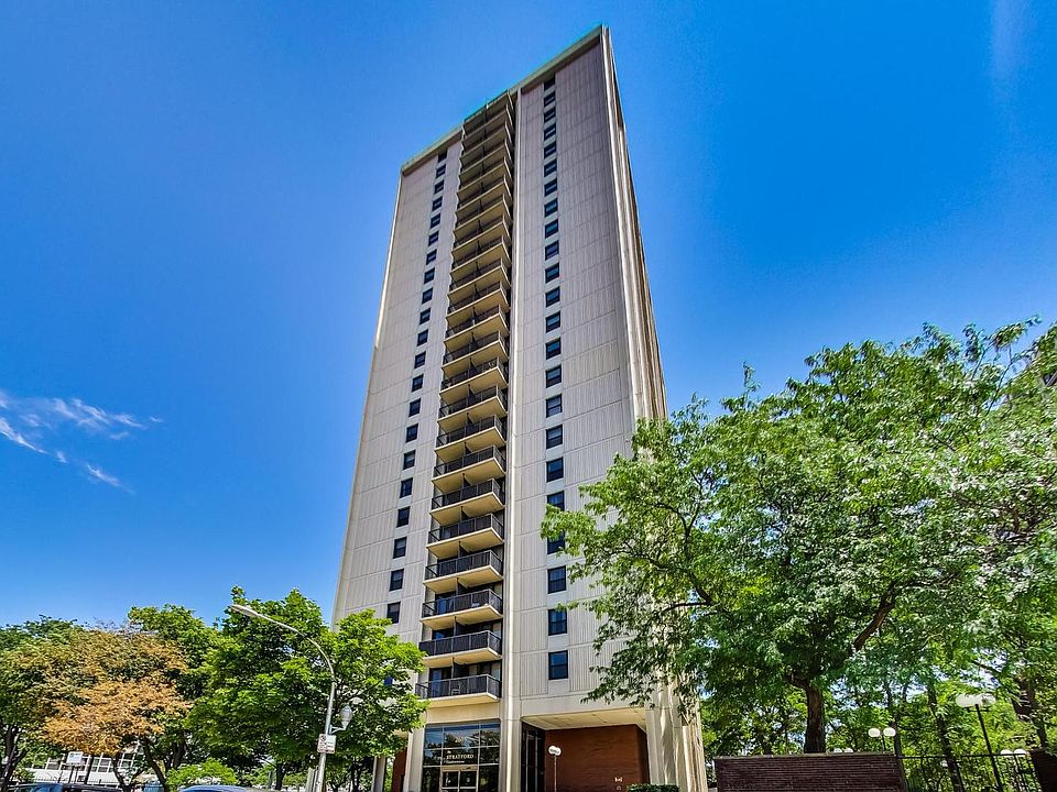 1st image of 2605 S Indiana Ave Unit 2205