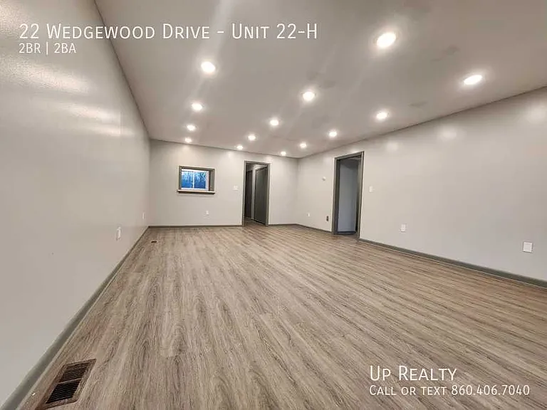 22 Wedgewood Dr #22-H — Photo 19