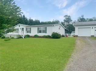 123 Edna Ln, Prospect, PA 16052