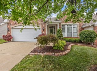 60 Eagle Cove Ln, Saint Charles, MO 63303