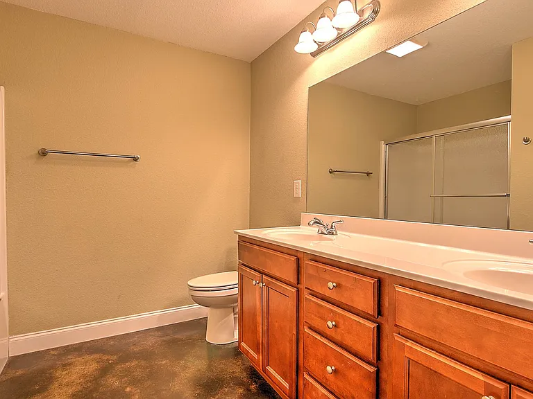 52 Sutter Pl — Photo 15