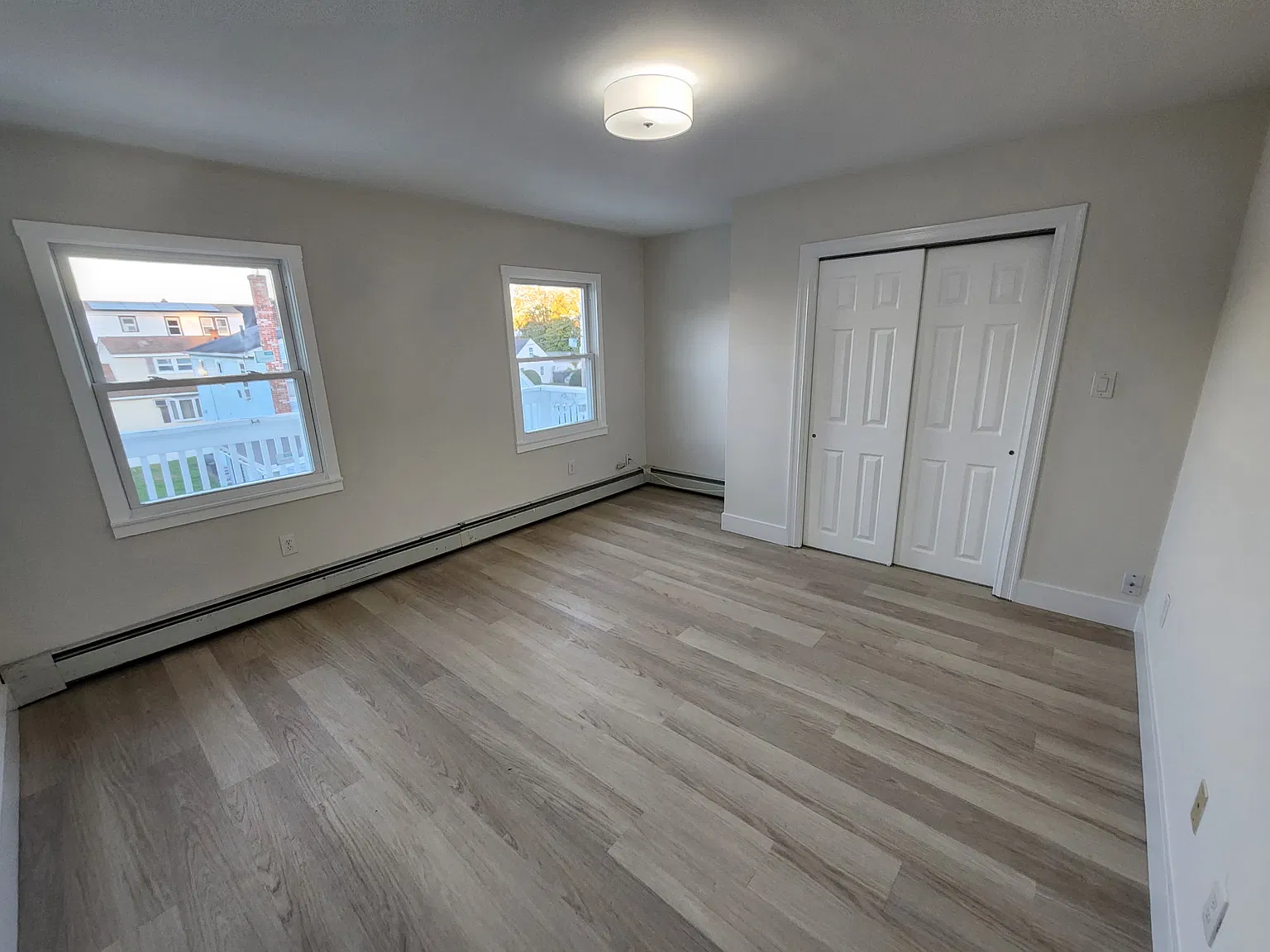141A Easton St, Lawrence — Photo 2