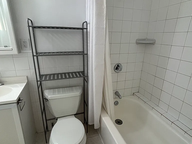 219 Washington St #9 — Photo 17
