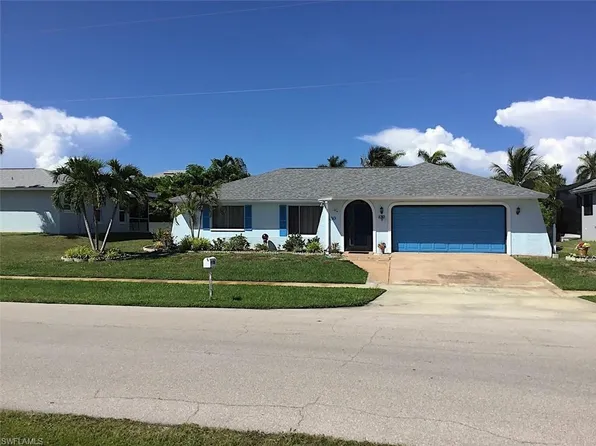 130 Bermuda RD, MARCO ISLAND, FL 34145