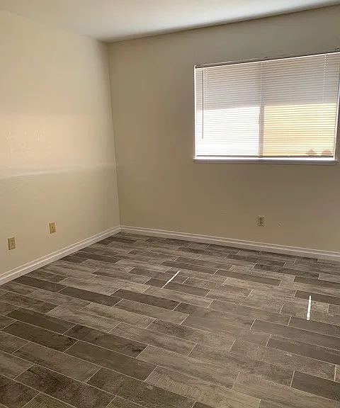 1419 Arlene St — Photo 9