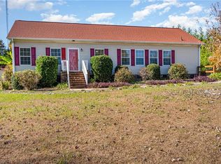 731 Frazier View Rd, Randleman, NC 27317