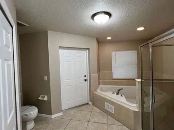 4th image of 9231 SW Oakridge Dr