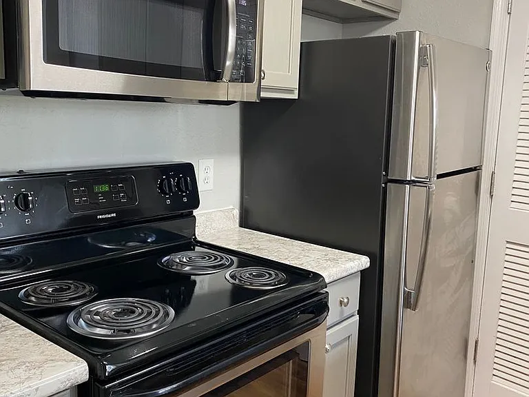 1100 Wheat St #305 — Photo 11